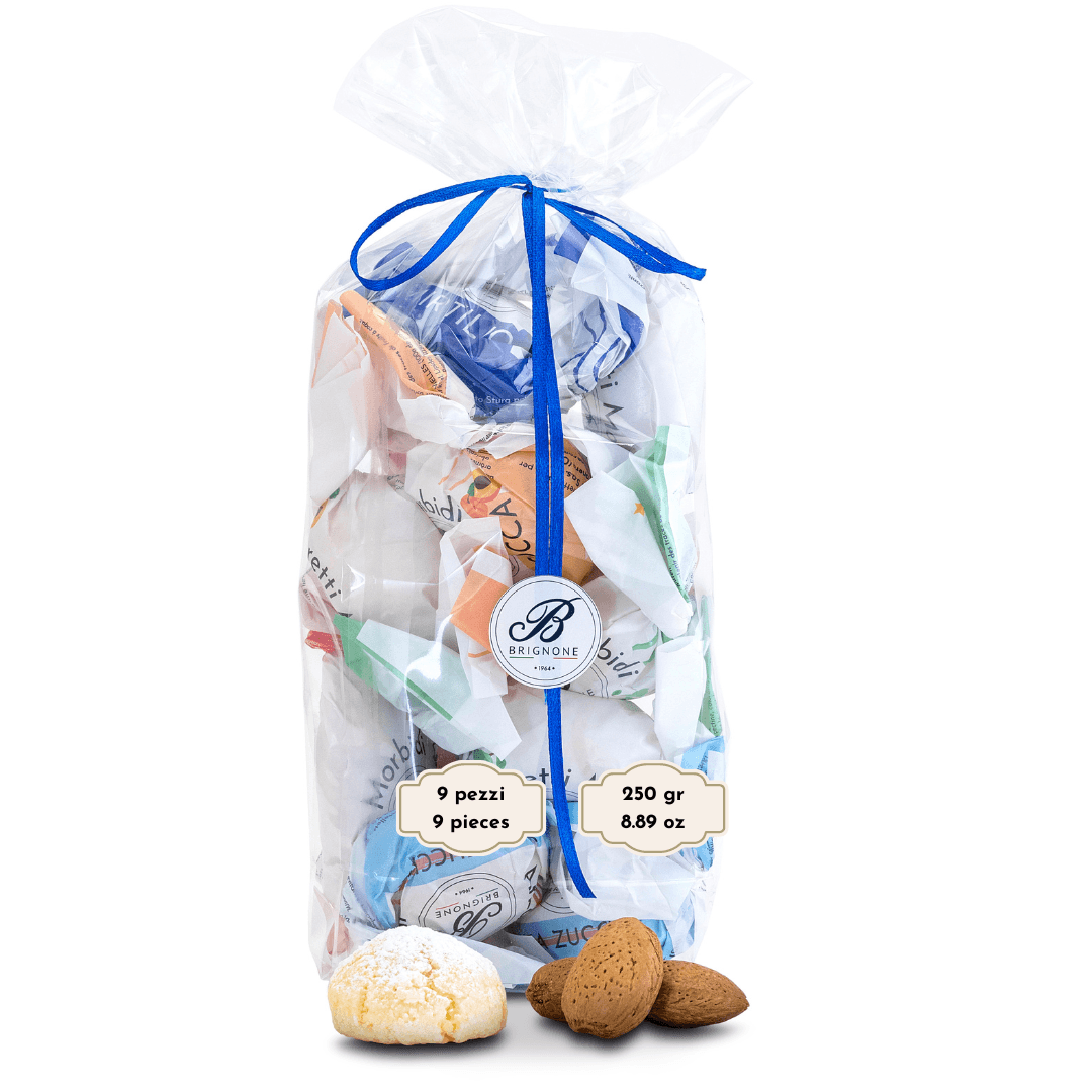 Amaretti Artigianali Misti alla Frutta: Amaretti morbidi fatti a mano con assortimento di frutta. Ideali per regali, disponibili online con consegna rapida