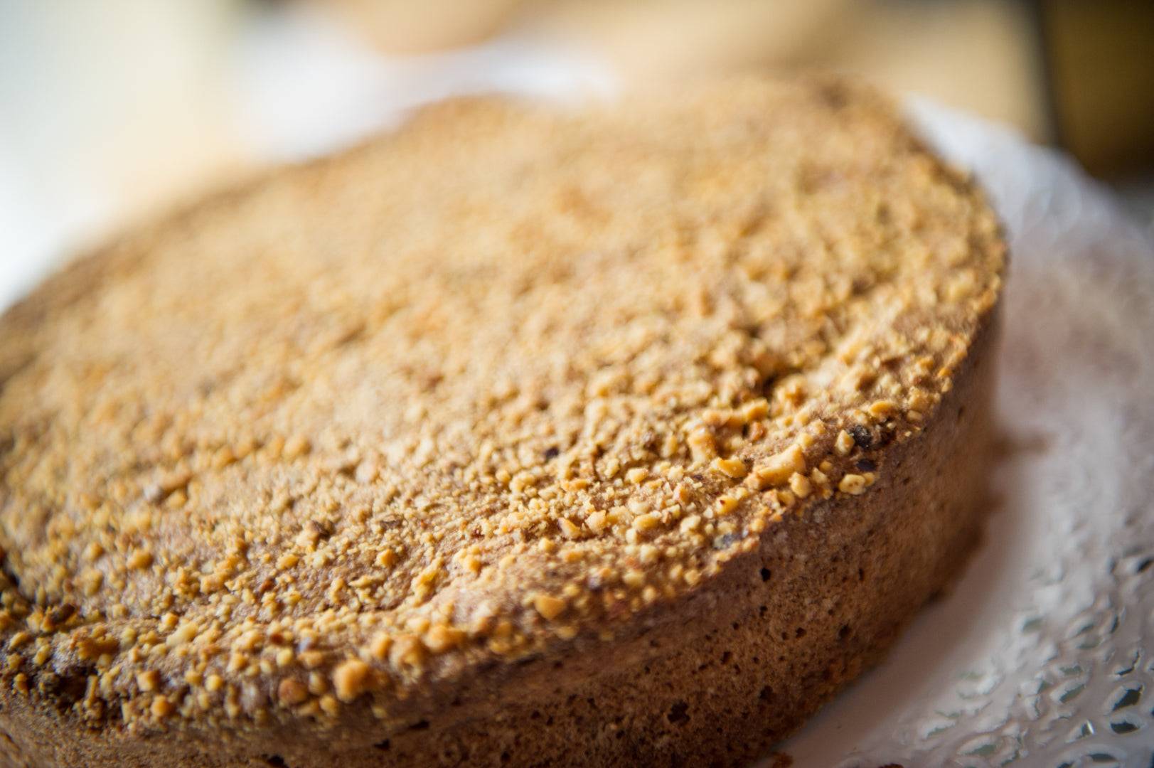 Torta "Amara" - Torta artigianale alle Nocciole Piemonte e Mandorle - Prodotti tipici Valle Maira