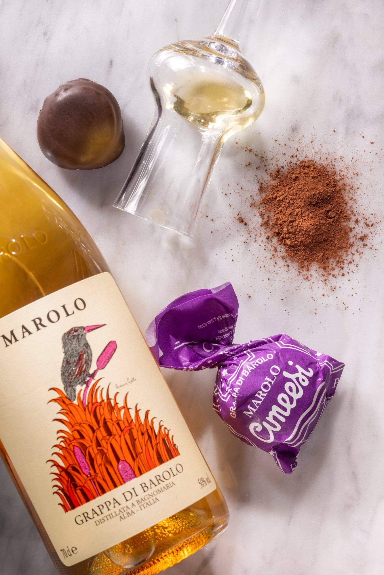 Cuneesi alla Grappa di Barolo - Cioccolatini artigianali piemontesi alla grappa di Barolo - Perfetti per regali. Acquista online con spedizione veloce.